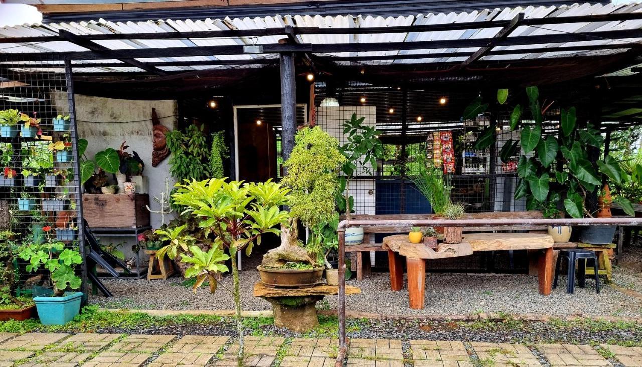 Marius Bed & Breakfast, Aguinaldo Highway, Lalaan 2Nd Silang Экстерьер фото